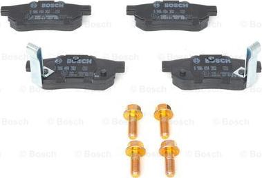 BOSCH 0 986 494 392 - Juego de pastillas de freno parts5.com