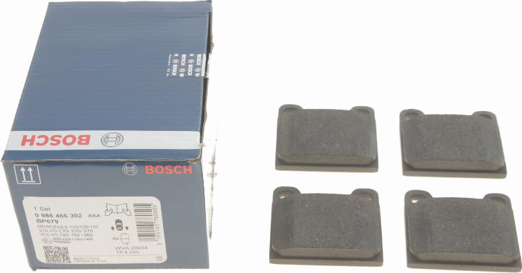 BOSCH 0 986 466 302 - Komplet kočnih obloga, disk kočnica parts5.com