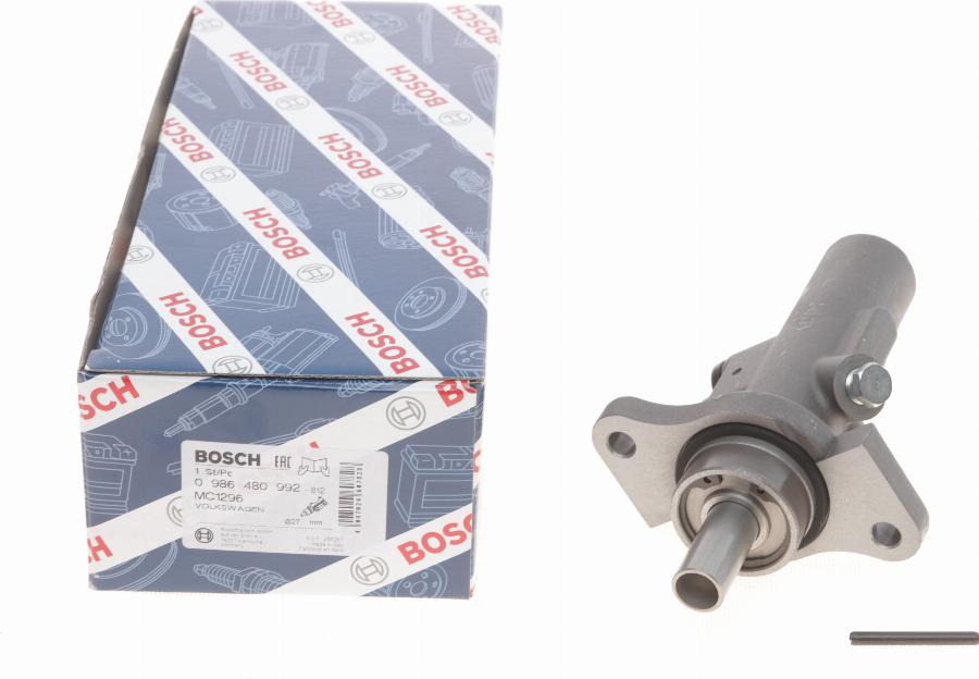 BOSCH 0 986 480 992 - Brake Master Cylinder parts5.com