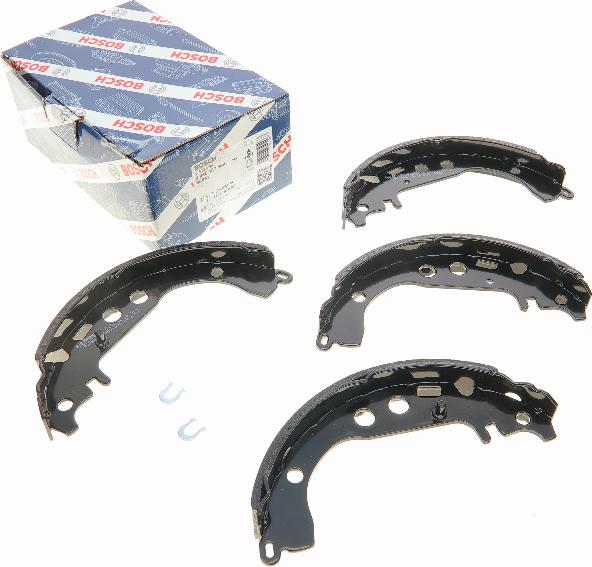 BOSCH 0 986 487 589 - Zestaw szczęk hamulcowych parts5.com