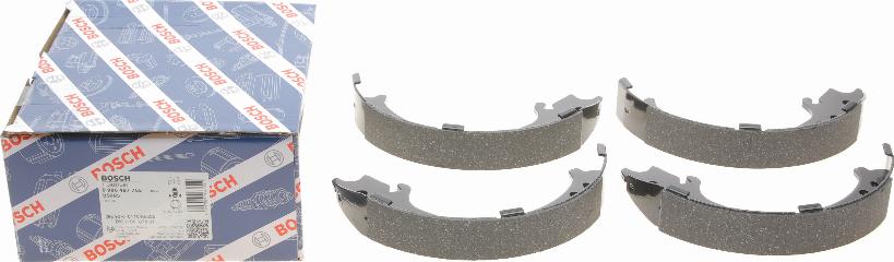 BOSCH 0 986 487 765 - Bremsbackensatz, Feststellbremse parts5.com