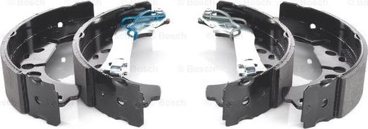 BOSCH 0 986 487 703 - Set saboti frana parts5.com