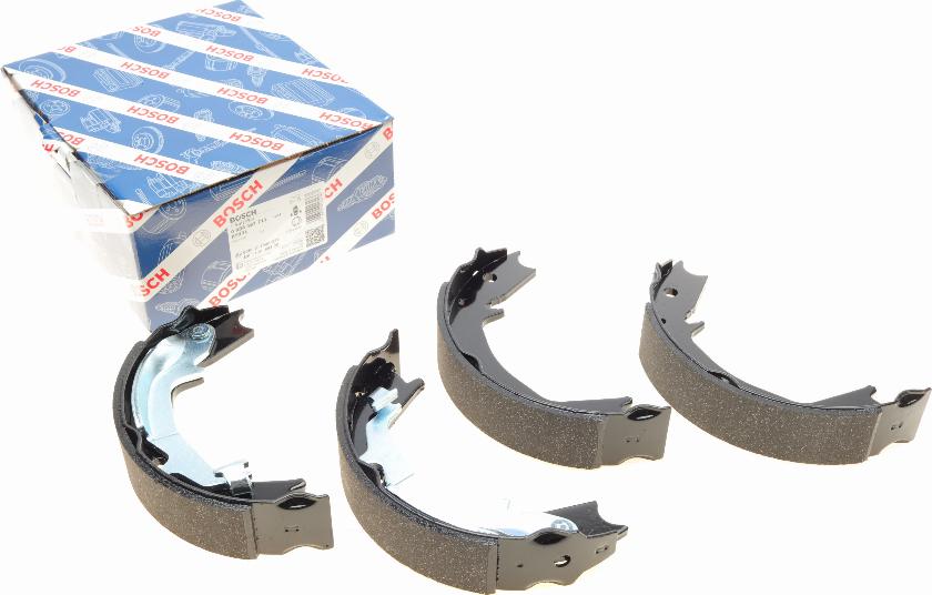 BOSCH 0 986 487 711 - Set saboti frana, frana de mana parts5.com