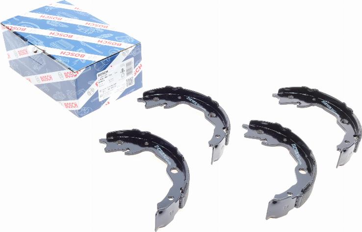 BOSCH 0 986 487 734 - Set saboti frana, frana de mana parts5.com