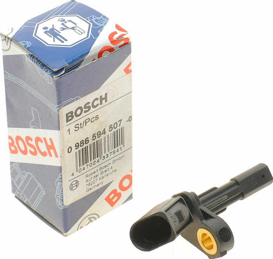 BOSCH 0 986 594 507 - Sensor, wheel speed parts5.com