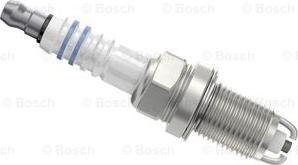 BOSCH 0 242 235 668 - Gyújtógyertya parts5.com