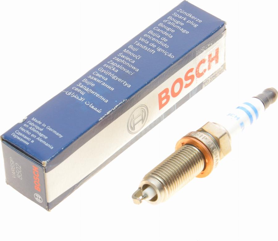 BOSCH 0 242 140 566 - Świeca zapłonowa parts5.com