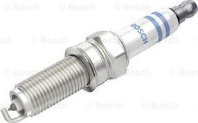 BOSCH 0 242 135 509 - Gyújtógyertya parts5.com