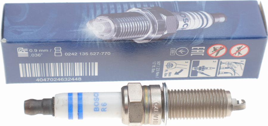 BOSCH 0 242 135 527 - Svećica za paljenje parts5.com