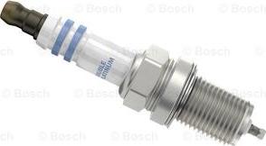 BOSCH 0 242 240 649 - Świeca zapłonowa parts5.com