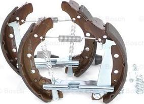 BOSCH 0 204 114 547 - Brake Shoe Set parts5.com