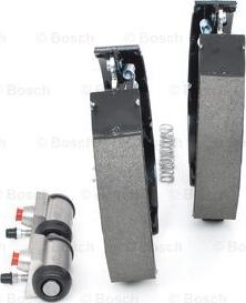 BOSCH 0 204 114 685 - Fékpofakészlet parts5.com