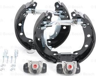 BOSCH 0 204 114 153 - Sada brzdových čeľustí parts5.com