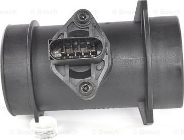 BOSCH 0 280 217 114 - Датчик потока, массы воздуха parts5.com