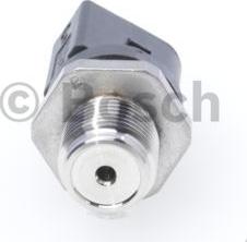 BOSCH 0 281 002 942 - Sensor, fuel pressure parts5.com