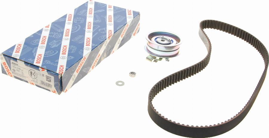 BOSCH 1 987 946 703 - Fogasszíjkészlet parts5.com