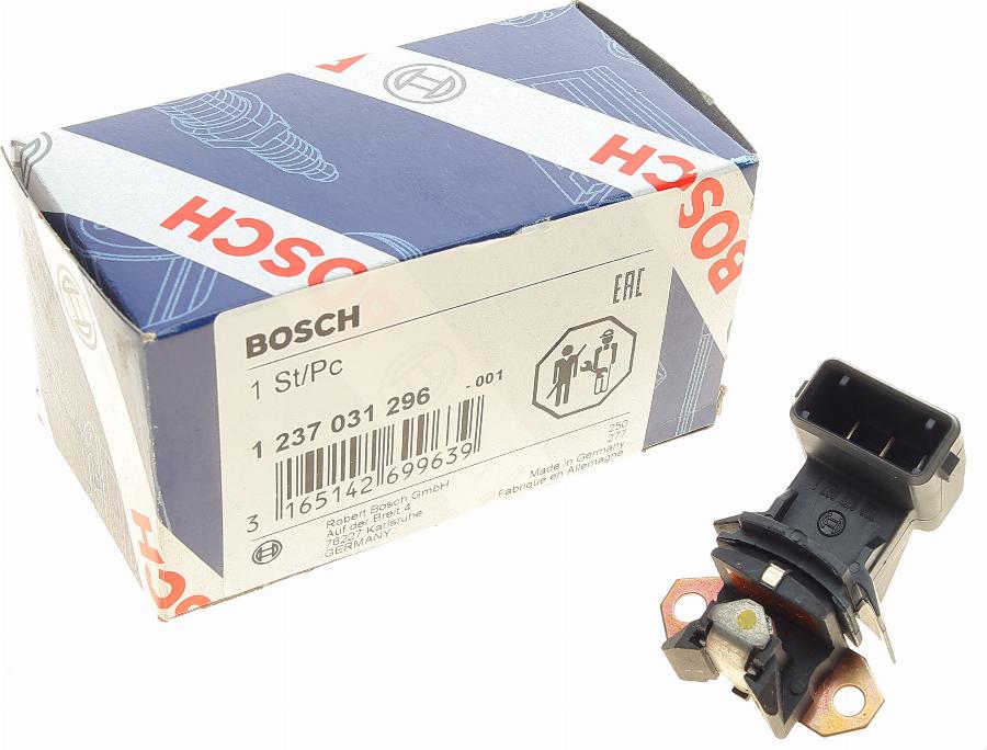 BOSCH 1 237 031 296 - Sensor, crankshaft pulse parts5.com