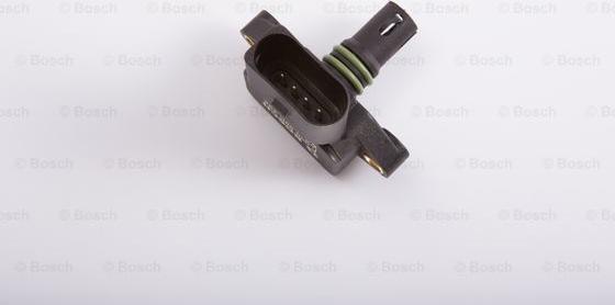 BOSCH F 000 99P 402 - Senzor, presiune galerie admisie parts5.com