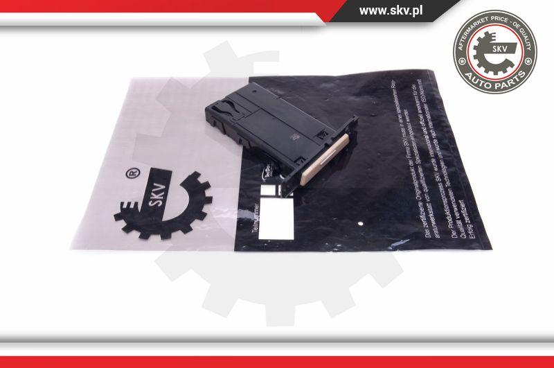 Esen SKV 93SKV004 - Suport bauturi parts5.com