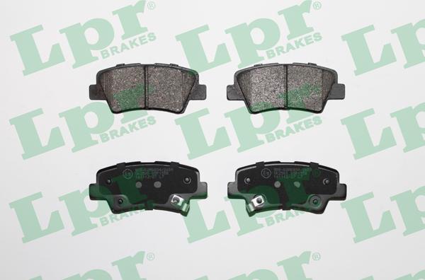 LPR 05P1558 - Sada brzdových destiček, kotoučová brzda parts5.com