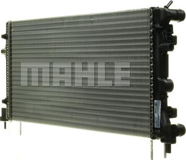 MAHLE CR 1096 000P - Hűtő, motorhűtés parts5.com