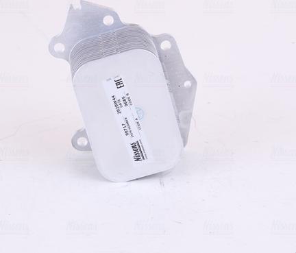 Nissens 90717 - Radiador de aceite, aceite motor parts5.com