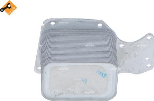 NRF 31284 - Radiator ulei, ulei motor parts5.com