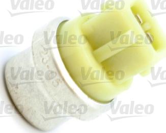 Valeo 820833 - Temperature Switch, radiator / air conditioner fan parts5.com