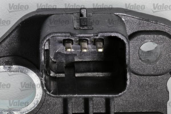 Valeo 366418 - Sensor, crankshaft pulse parts5.com