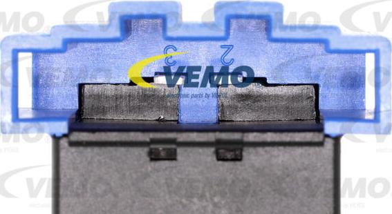 Vemo V10-73-0205 - Switch, clutch control (cruise control) parts5.com