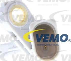 Vemo V10-72-1071 - Czujnik, prędkość obrotowa koła parts5.com