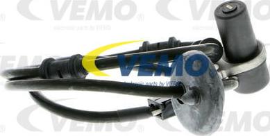 Vemo V30-72-0139 - Érzékelő, kerékfordulatszám parts5.com